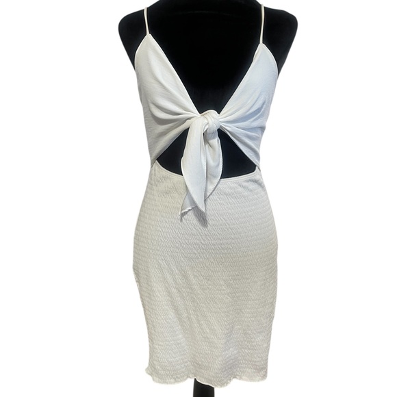 White spaghetti strap mini dress, tie, front,cut out,Large - Picture 8 of 8